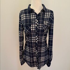 Women’s Navy and White Plaid Button-Up Shirt Sz S